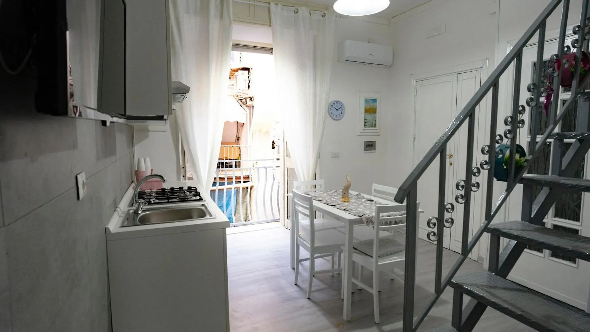 La Casa Sull'Albero Apartment Naples Italy